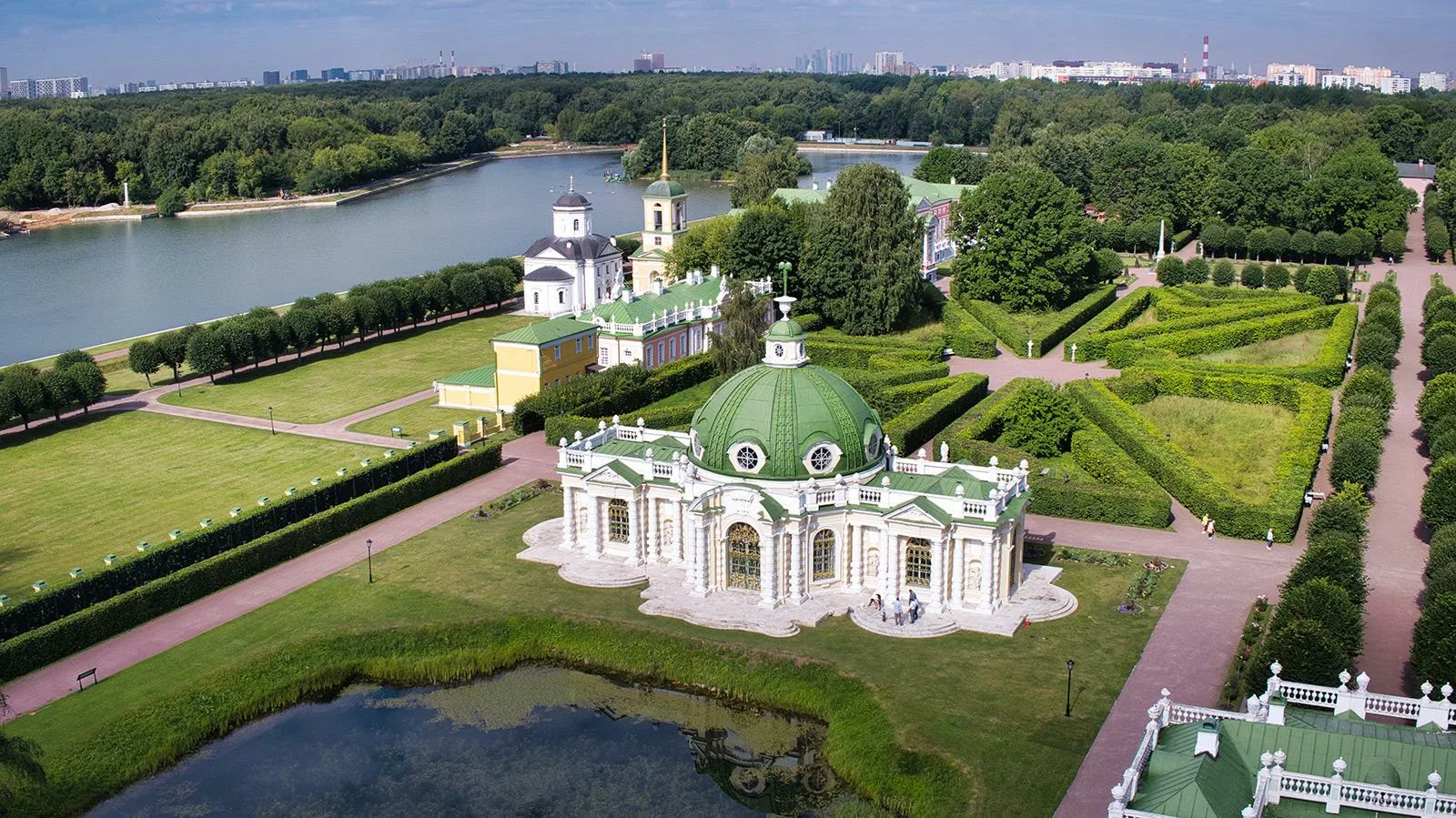 Усадьба Кусково: Туризм и Отдых