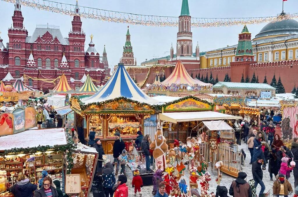 Топ‑5 новогодних рынков и ярмарок России 2026